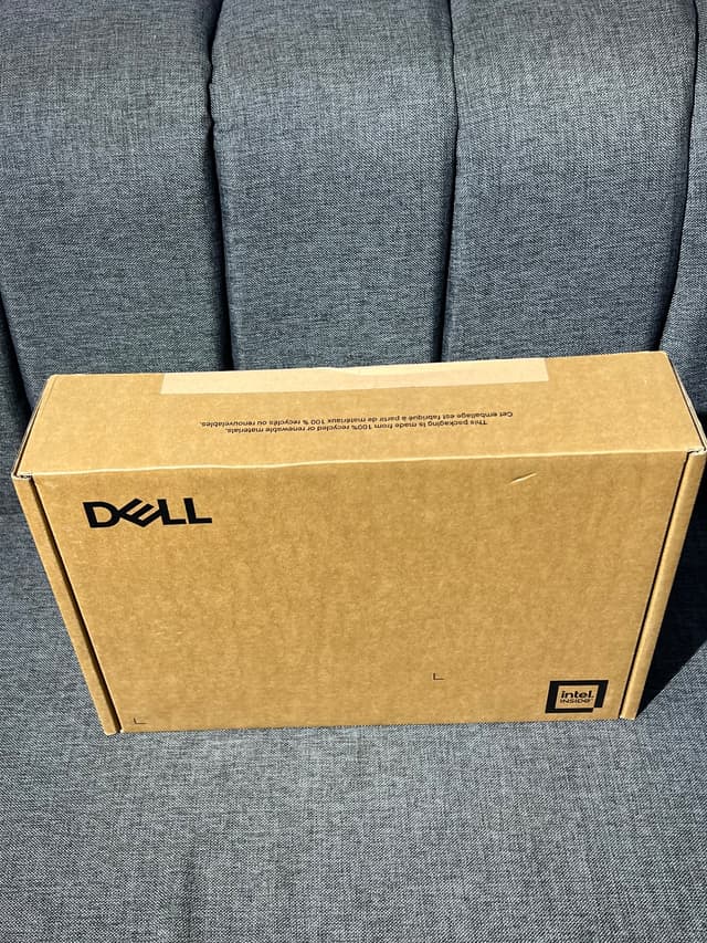 Brand new Dell XPS 13 32GB 1TB platinum Intel Arc Graphics Intel core Ultra 9 288V processor Windows 11 Copilot + PC McAfee premium (12months)